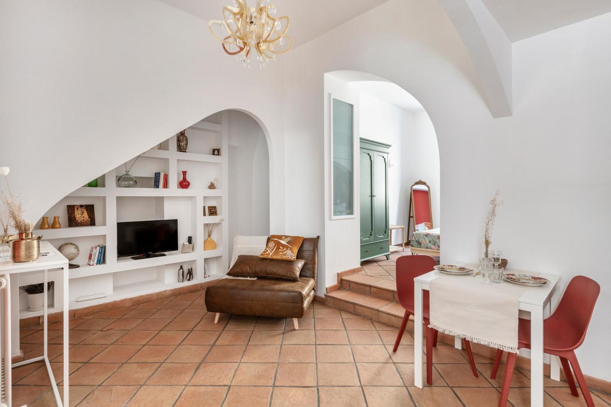 Luxury - Commodilla - Metro B Garbatella * Rom